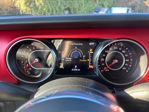 Used 2022 Jeep Gladiator Rubicon image 7