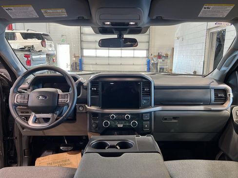 Used 2025 Ford F150 XLT w/ Equipment Group 301A Standard image 20