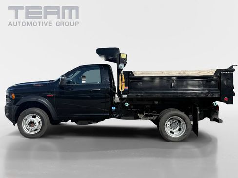 Used 2024 RAM 5500 4x4 Regular Cab image 4