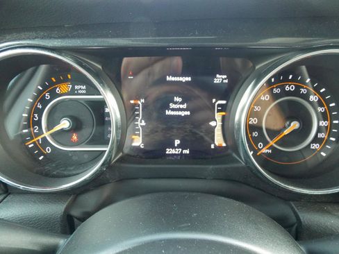 Used 2023 Jeep Wrangler Unlimited Sport AWD/4WD image 10