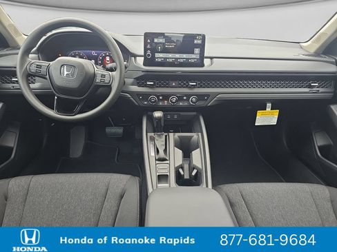 Used 2026 Honda Accord SE image 12