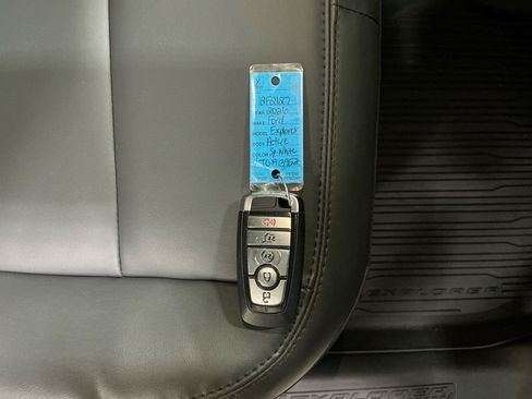 New 2026 Ford Explorer Active w/ Active Comfort Package image 40