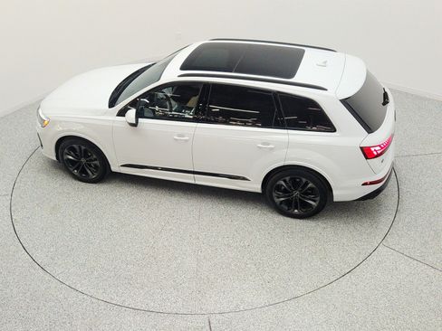 Used 2025 Audi Q7 3.0T Prestige w/ Prestige Package AWD/4WD image 29