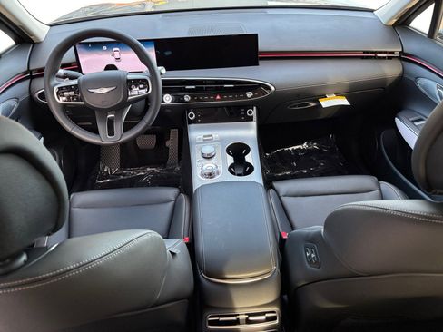 New 2026 Genesis GV70 2.5T Advanced image 10