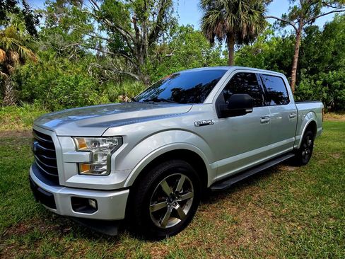 Used 2017 Ford F150 XLT w/ Equipment Group 302A Luxury RWD image 1