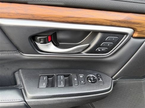 Certified 2021 Honda CR-V Touring image 23