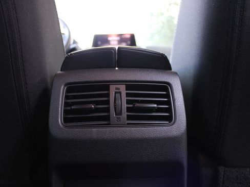 Used 2024 Nissan Rogue SV FWD image 28