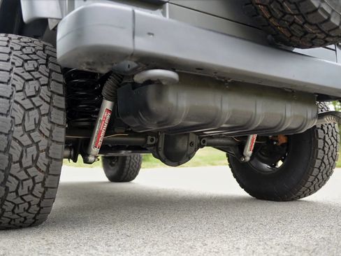 Used 2004 Jeep Wrangler 4WD w/ 30" Tire & Wheel Group image 34