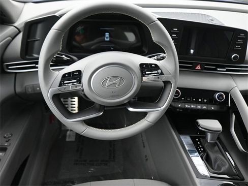 New 2026 Hyundai Elantra SEL Sport image 13