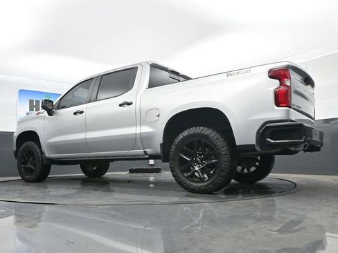 Used 2022 Chevrolet Silverado 1500 LT Trail Boss w/ LT Trail Boss Premium Package AWD/4WD image 19