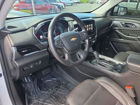 Certified 2018 Chevrolet Traverse Premier image 11