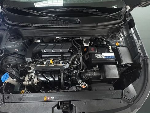Used 2022 Hyundai Venue SEL w/ Cargo Package FWD image 25