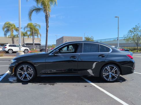 Certified 2024 BMW 330i Sedan w/ Convenience Package image 7
