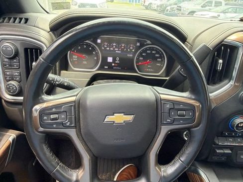 Used 2020 Chevrolet Silverado 1500 High Country AWD/4WD image 24