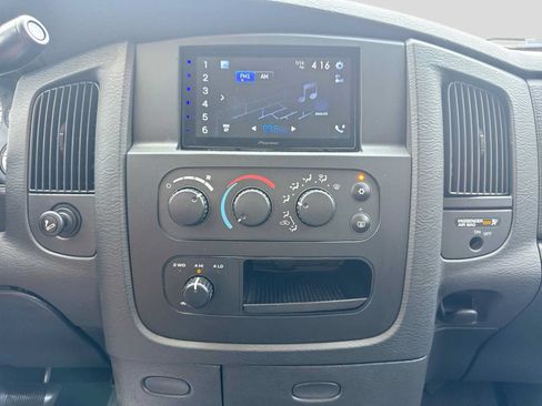 Used 2004 Dodge Ram 1500 Truck SLT w/ Sport Appearance Group AWD/4WD image 26