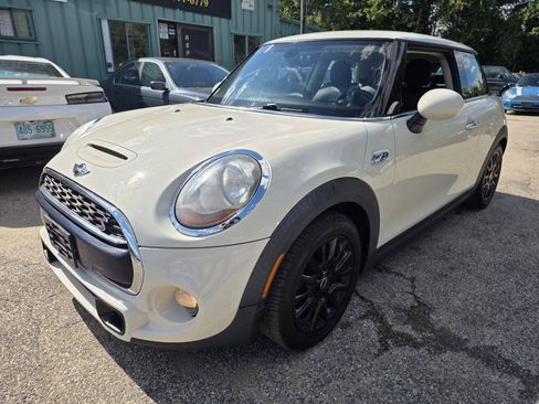 Used 2017 MINI Cooper S FWD image 5