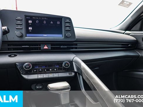Used 2025 Hyundai Elantra Sport FWD image 38