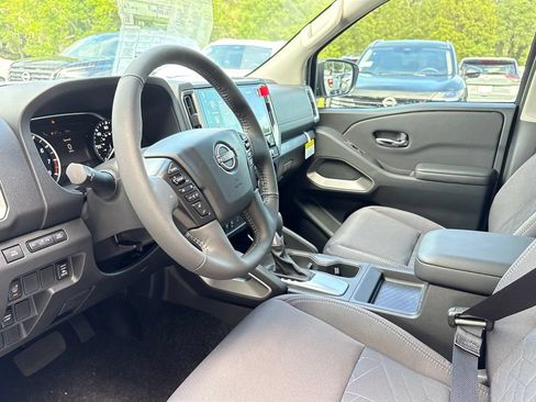 New 2026 Nissan Frontier SV w/ SV Convenience Package RWD image 5