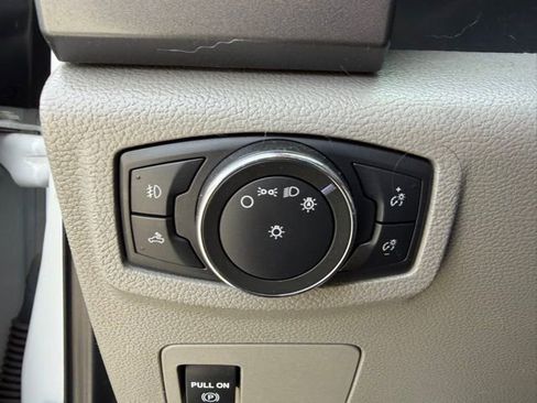 Used 2020 Ford F150 XLT w/ Trailer Tow Package image 16