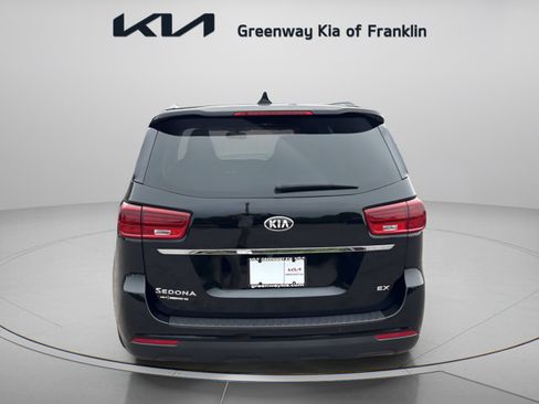 Used 2019 Kia Sedona EX FWD image 6