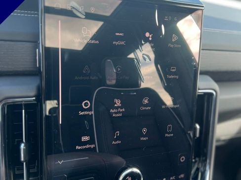 New 2026 GMC Yukon AT4 Ultimate w/ LPO, Floor Liner Package image 16