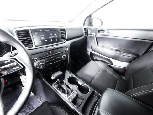 Used 2020 Kia Sportage LX w/ LX Popular Package AWD/4WD image 32