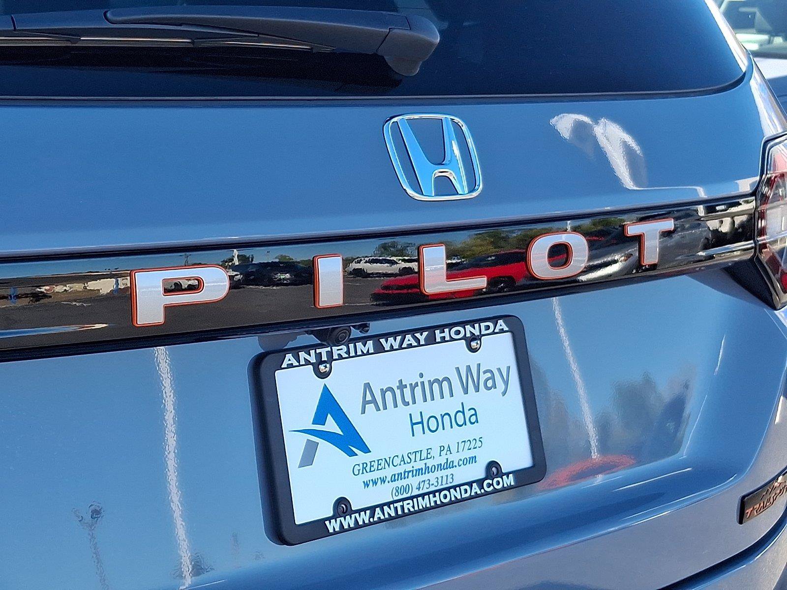 New 2026 Honda Pilot TrailSport image 13