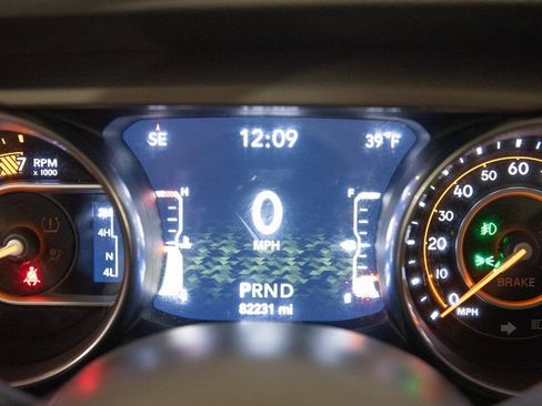 Used 2020 Jeep Wrangler Unlimited Sport image 24