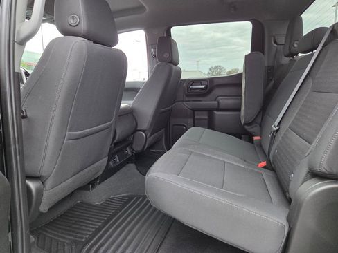 Used 2022 Chevrolet Silverado 1500 Custom image 5