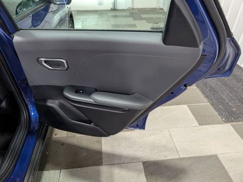 Used 2025 Kia K4 FWD image 24