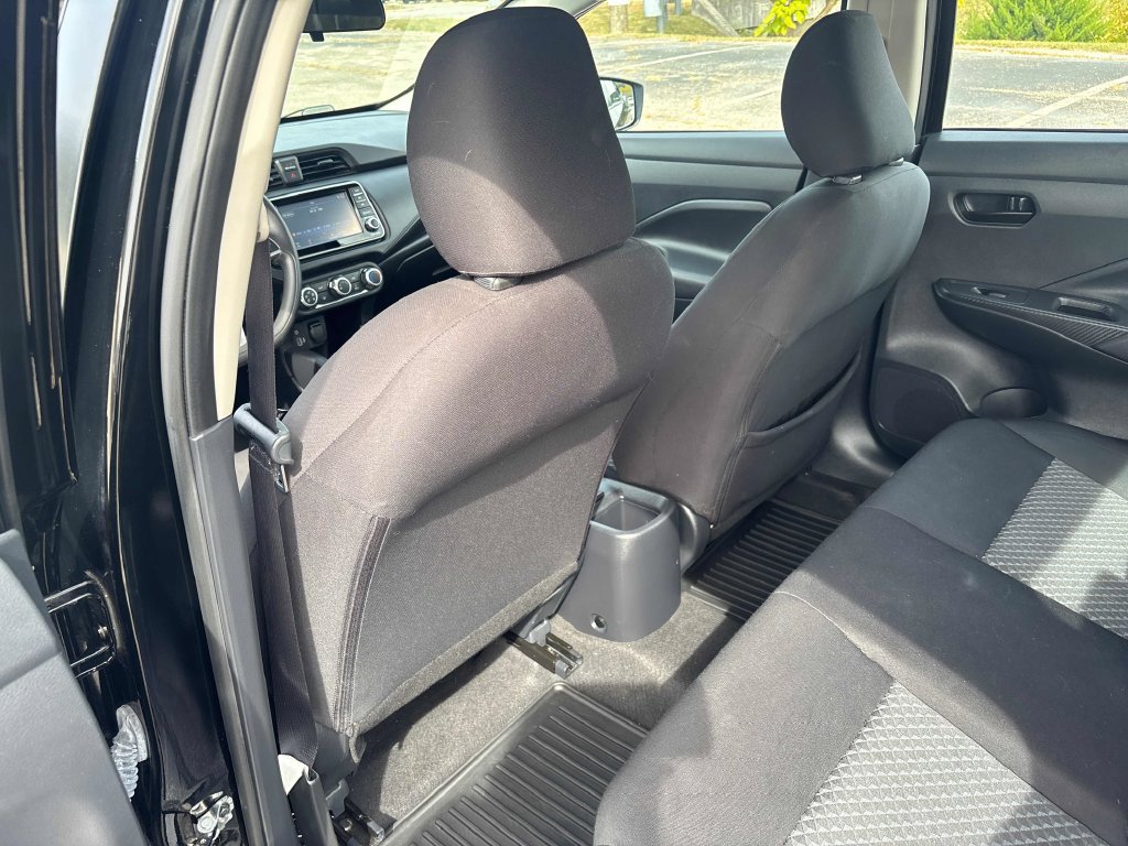 Used 2021 Nissan Versa S FWD image 20