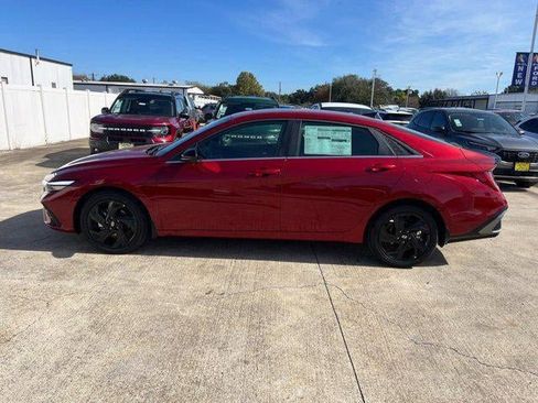 New 2026 Hyundai Elantra SEL Sport Premium FWD image 96