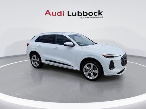 New 2025 Audi Q5 Premium Plus image 2