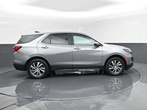 Used 2023 Chevrolet Equinox LT AWD/4WD image 4