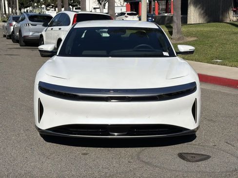 Used 2024 Lucid Air Pure image 2