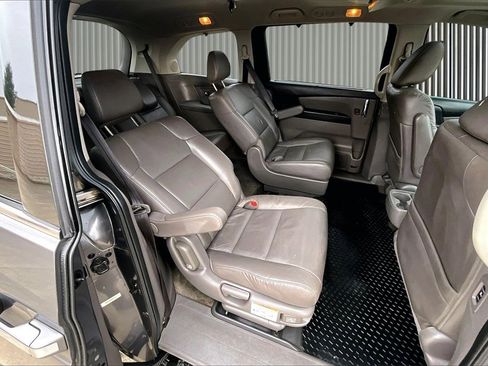 Used 2014 Honda Odyssey Touring Elite image 27