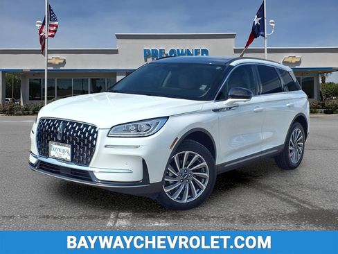 Used 2025 Lincoln Corsair Reserve FWD image 1