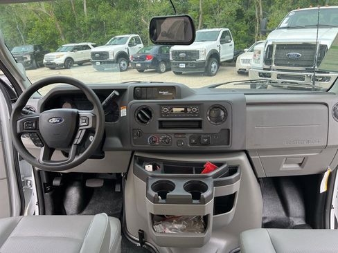 New 2025 Ford E-450 and Econoline 450 Super Duty w/ Power Equipment Group image 17