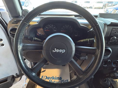 Used 2008 Jeep Wrangler X image 11