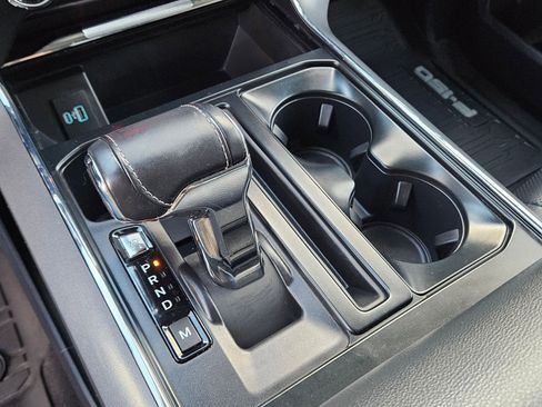 Used 2023 Ford F150 Lariat w/ Trailer Tow Package image 30