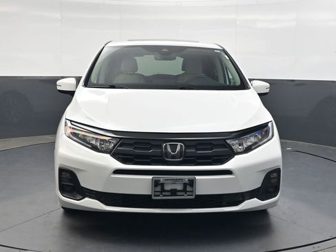 Certified 2026 Honda Odyssey EX-L image 9
