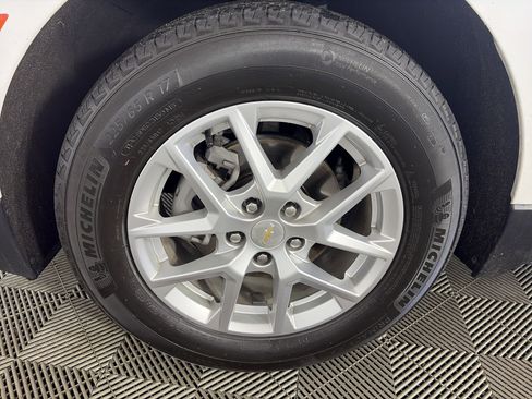 Used 2024 Chevrolet Equinox LT w/ LPO, Floor Liner Package image 13