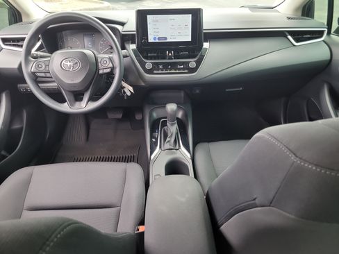 Certified 2025 Toyota Corolla LE image 14
