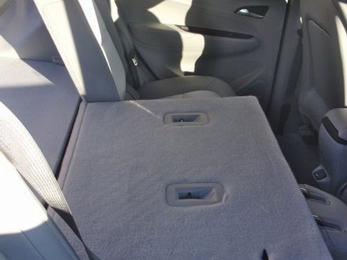 Used 2020 Chevrolet Bolt Premier w/ Infotainment Package image 31