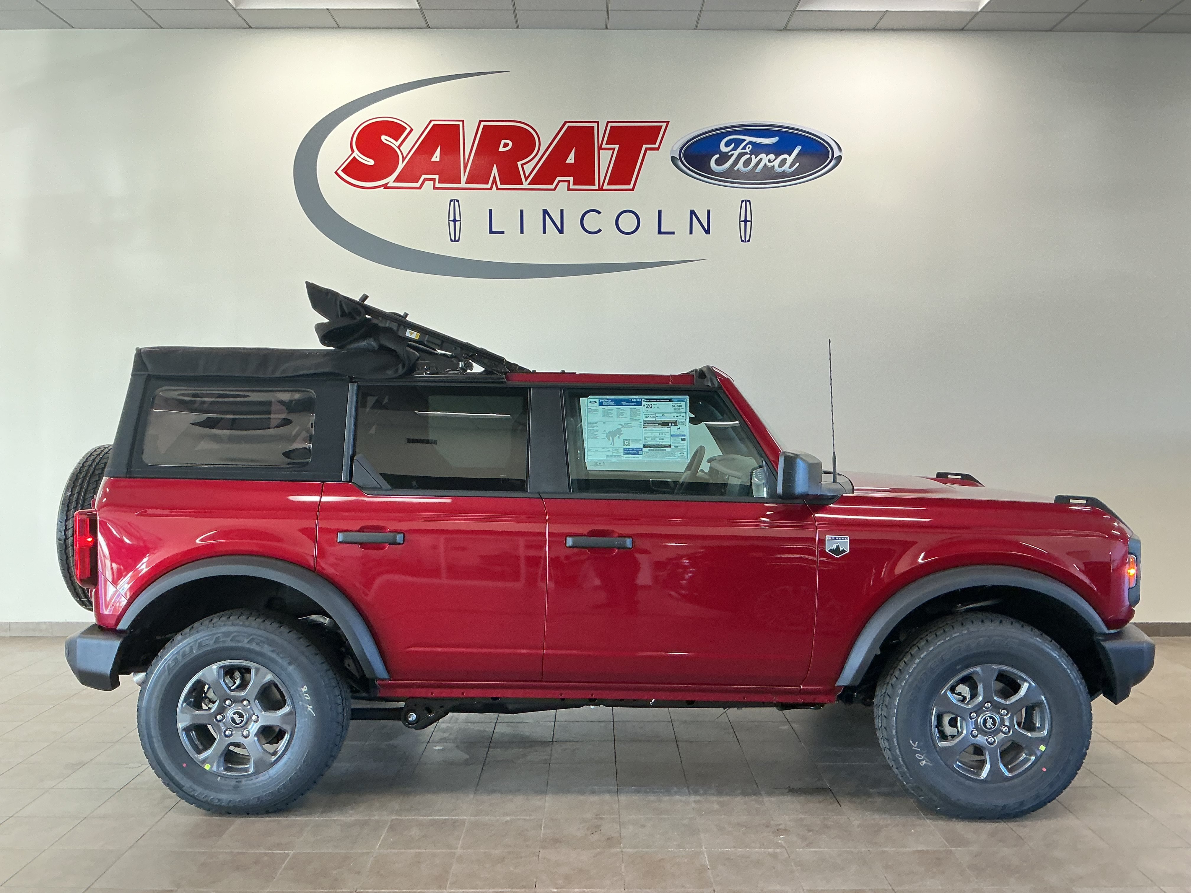New 2026 Ford Bronco Big Bend AWD/4WD image 2