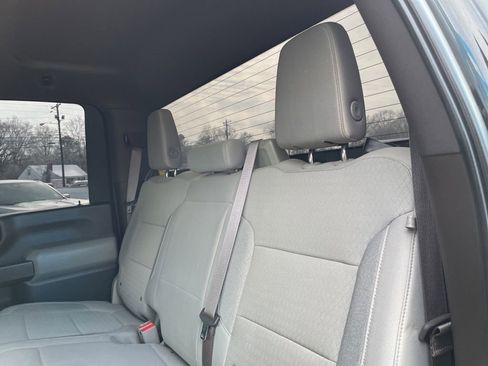 Used 2022 Chevrolet Silverado 2500 LT w/ Convenience Package image 38