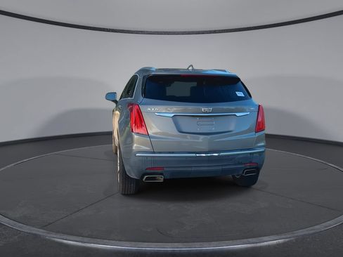 Used 2017 Cadillac XT5 FWD image 7