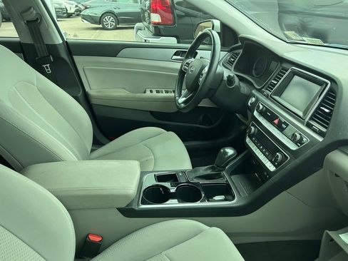 Used 2019 Hyundai Sonata SEL w/ Cargo Package image 7