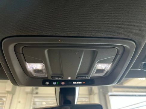 Used 2020 Chevrolet Silverado 1500 LT w/ All-Star Edition AWD/4WD image 17