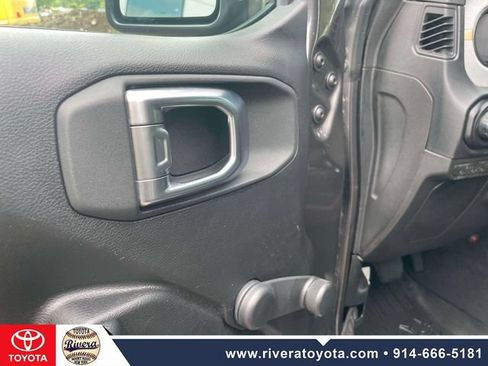 Used 2024 Jeep Wrangler Unlimited Sport AWD/4WD image 19